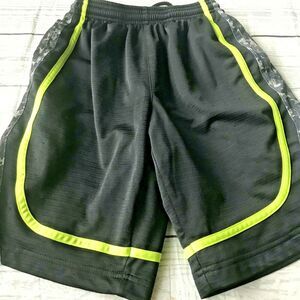 BCG Boys Gray Green Athletic Shorts Kid’s Youth Size Medium